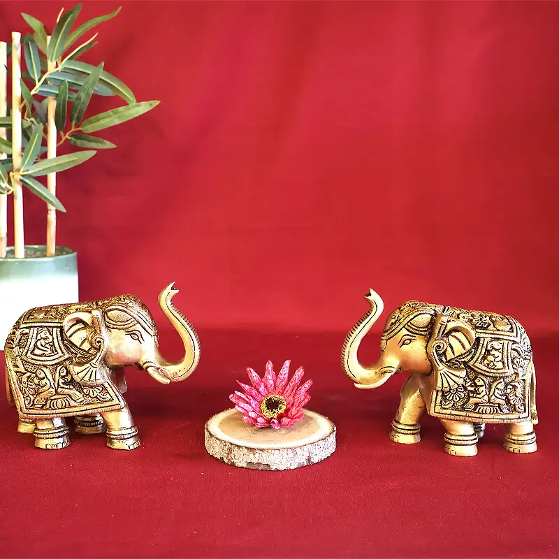 4 inches Brass Story Elephant pair SC - image 1