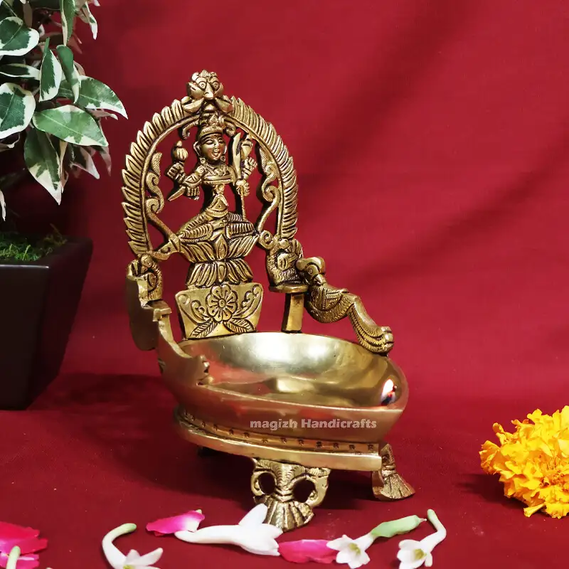 7 inches Brass Kamakshmi Amman Modern Lamp SC - image 2