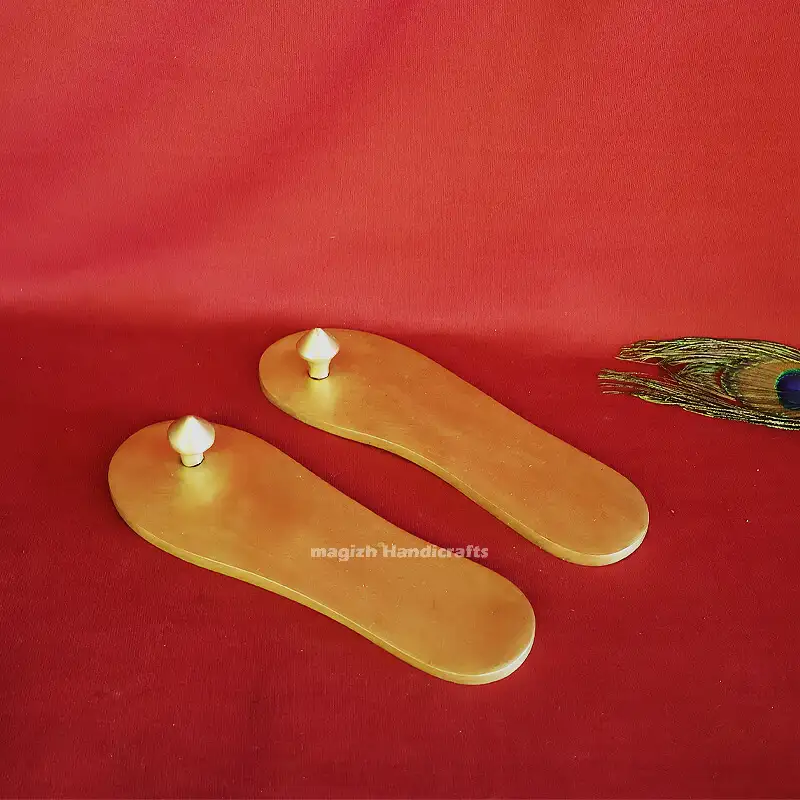 8.5 inches Brass Charan Khadau Paduka SC - image 1