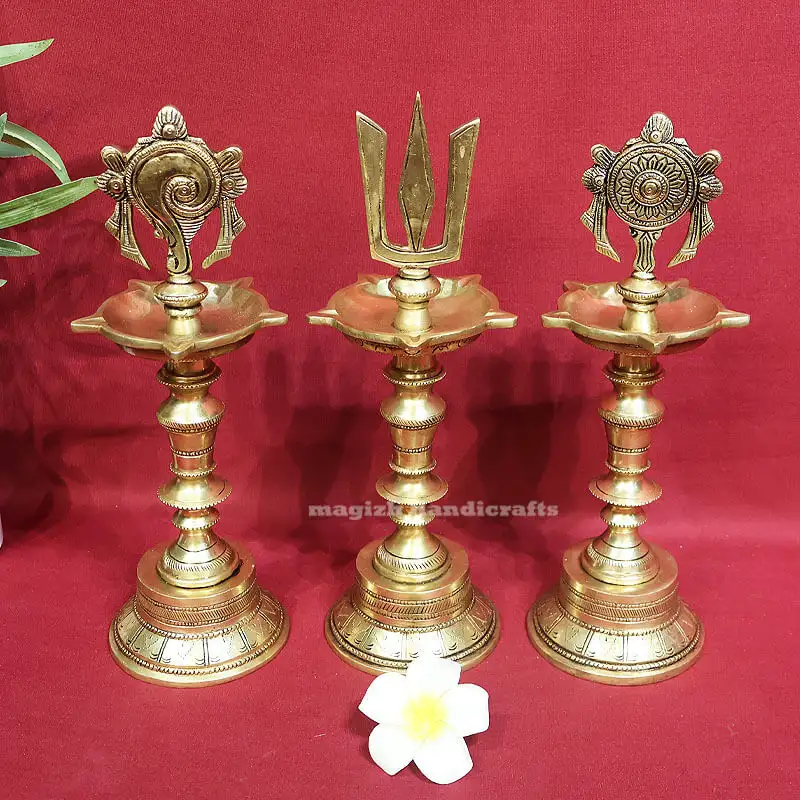 12 inches Brass Perumal Sangu Chakram and Namam Kuthu Vilakku SC - image 2