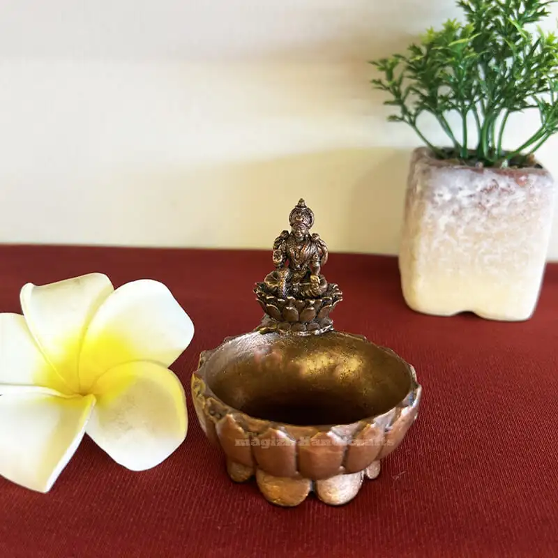 2.5 inches Copper Lakshmi Urli - image 1