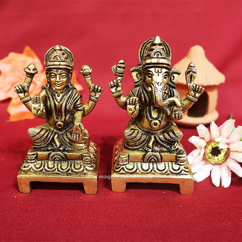 4 inches Brass Ganesha and Laksmi SC - image 1