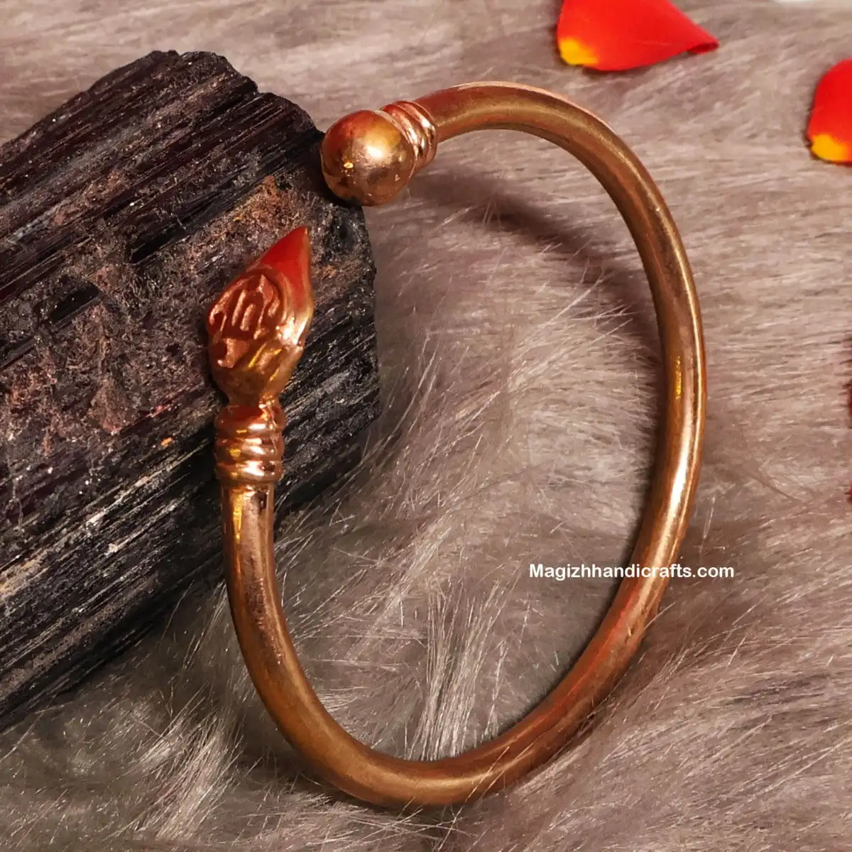 Om Vel and Ball Aimpon Kaappu - image 2