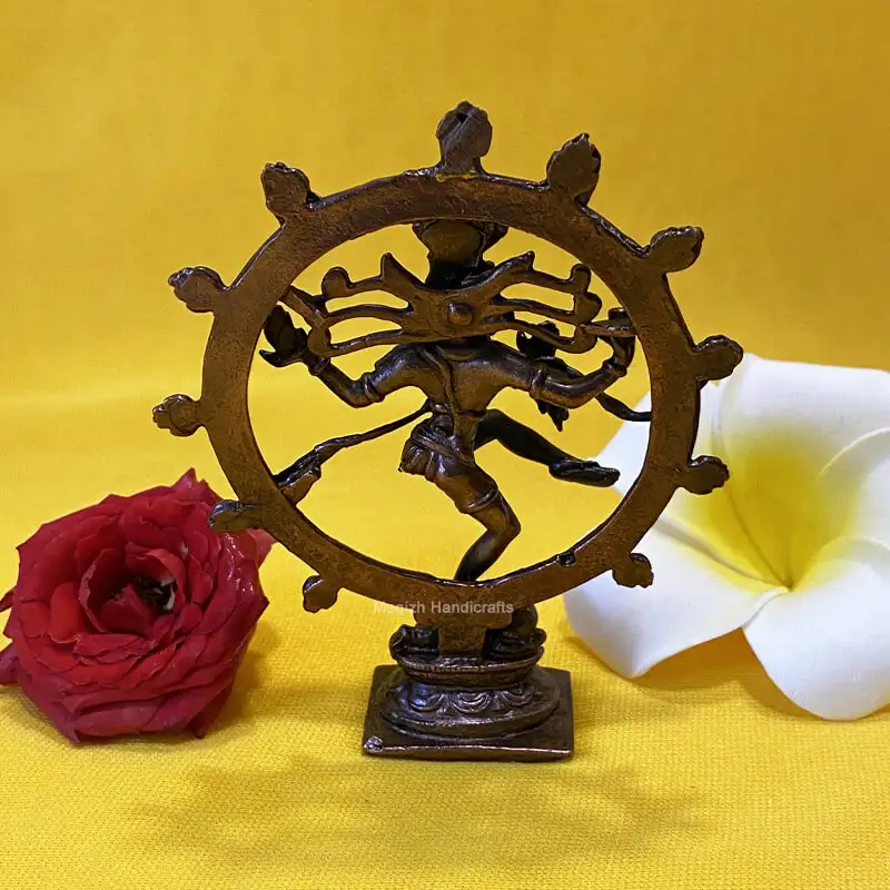 3.5 inches Copper Natrajar idol with Chakram - image 2