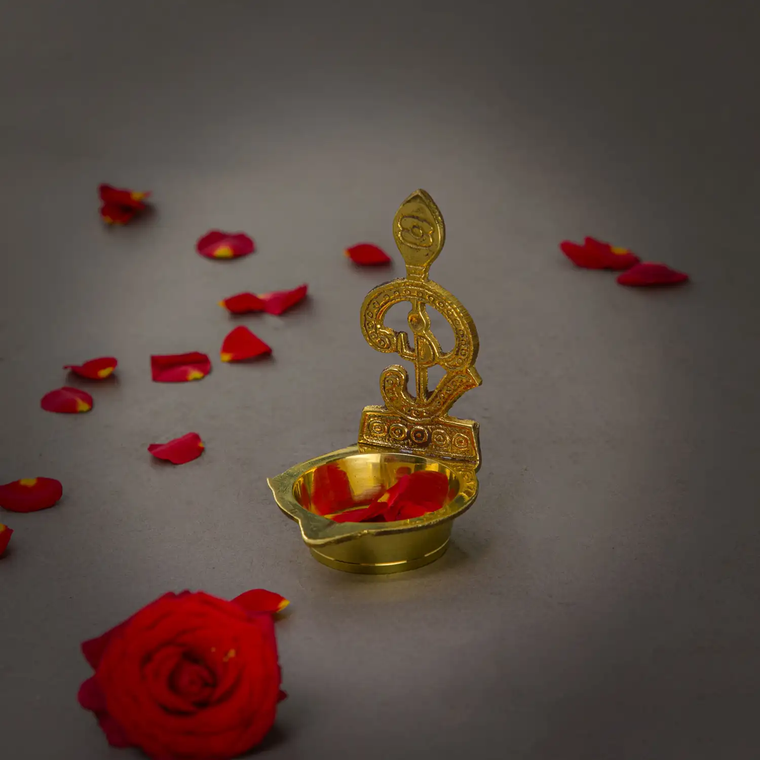 3.5 inches Om Vel Brass Vilakku for Murugan - image 2