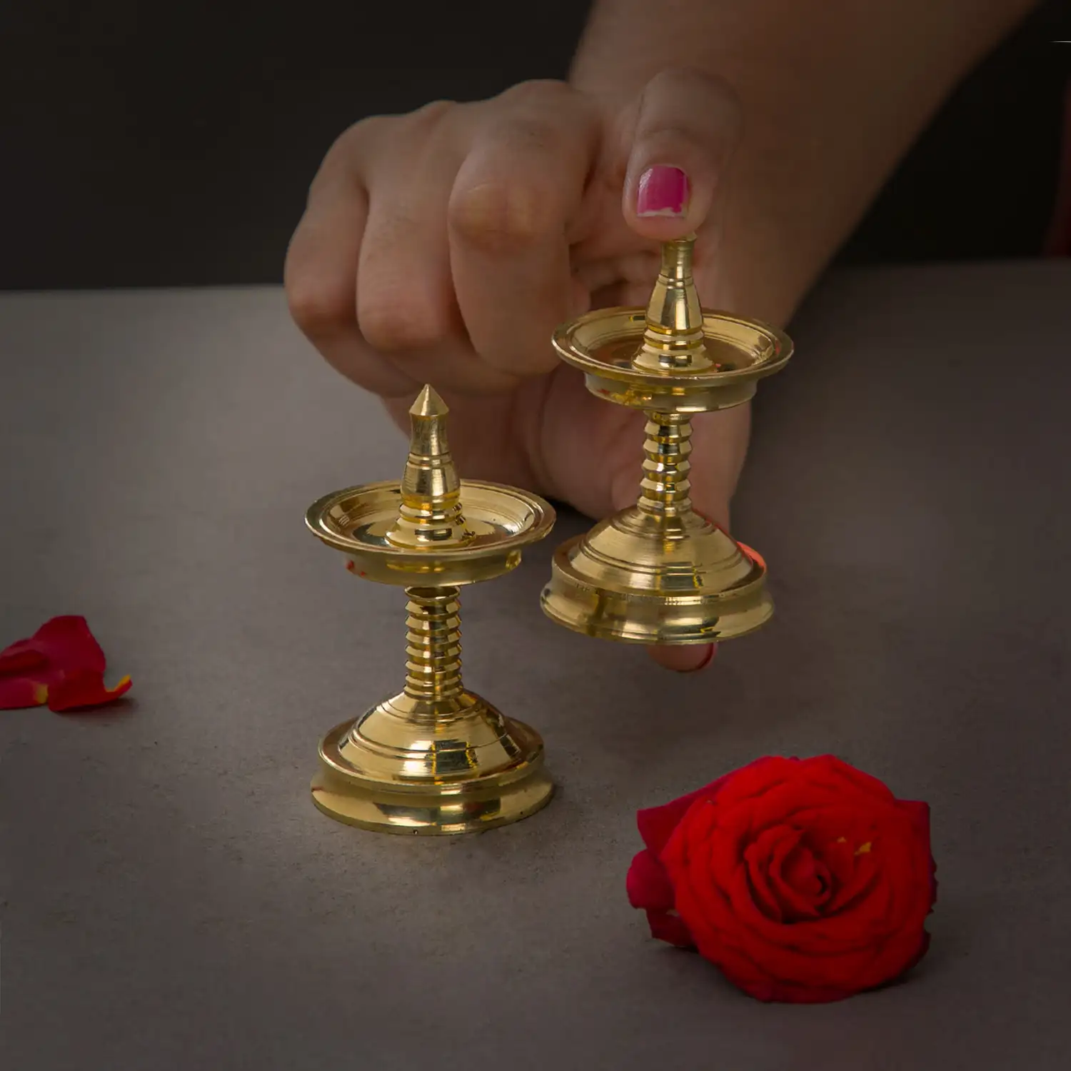 3 inches brass kerala nilavilakku mini lamp - image 2